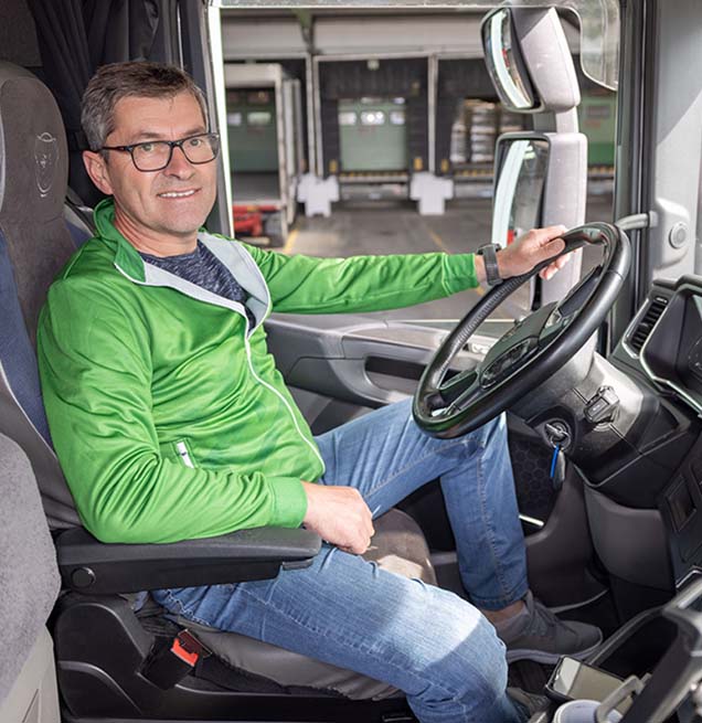 LKW Fahrer-in beim Sauergemüsehersteller efko